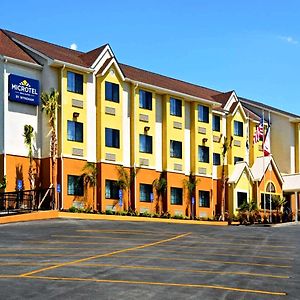 Microtel Inn & Suites By Wyndham New Braunfels I-35